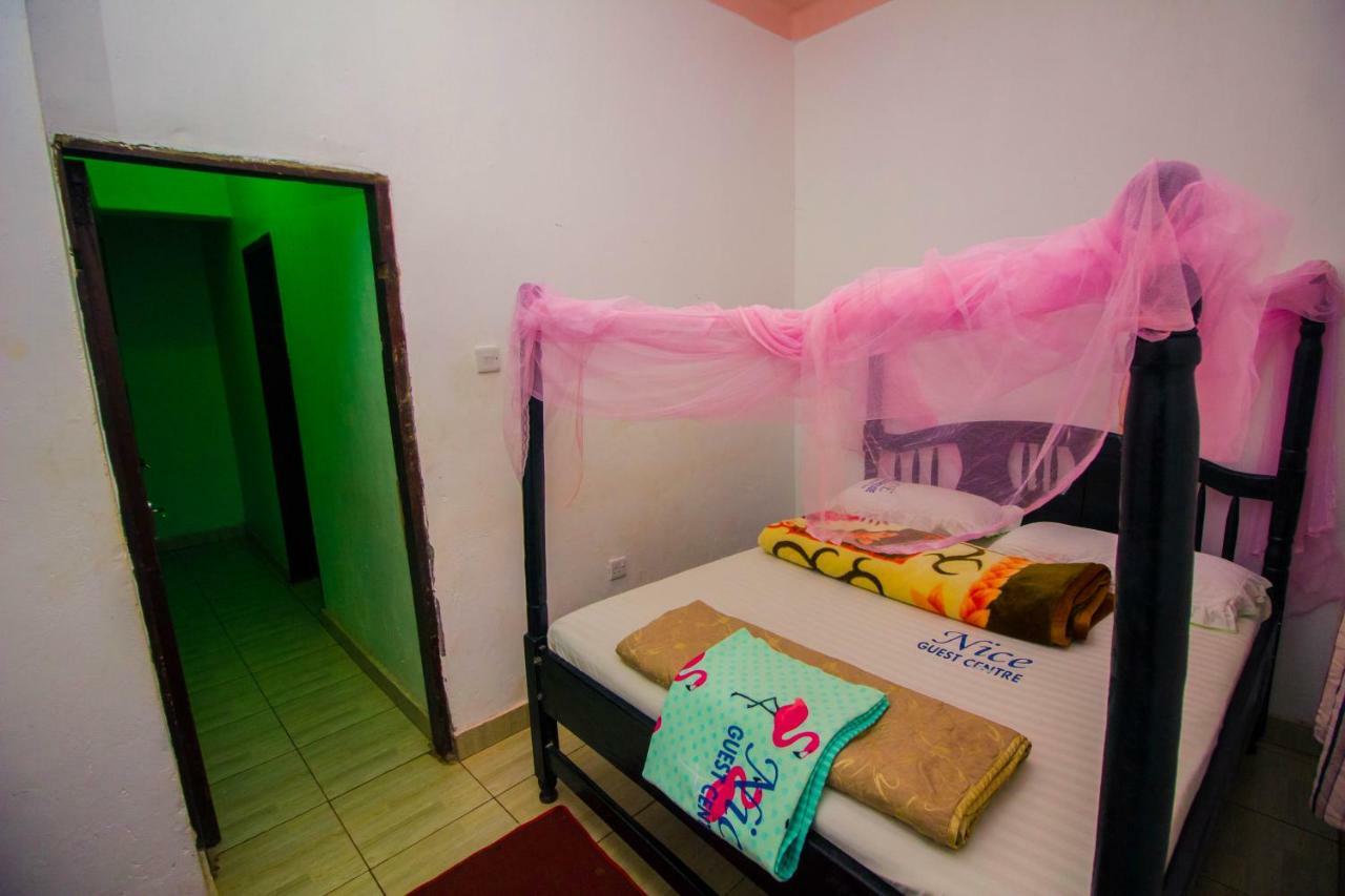 Nice Guest House Jinja Exterior foto